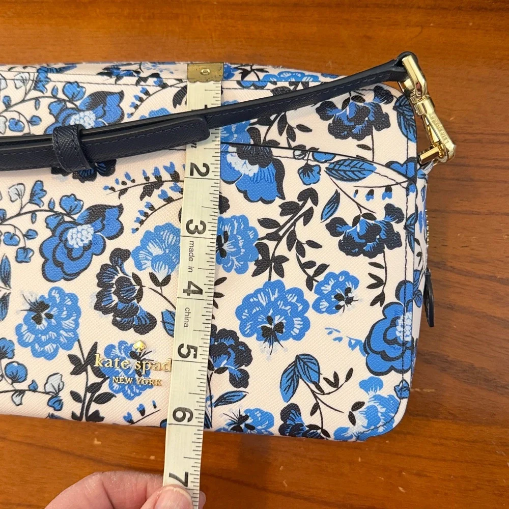 Kate spade blue multi floral crossbody zipped purse